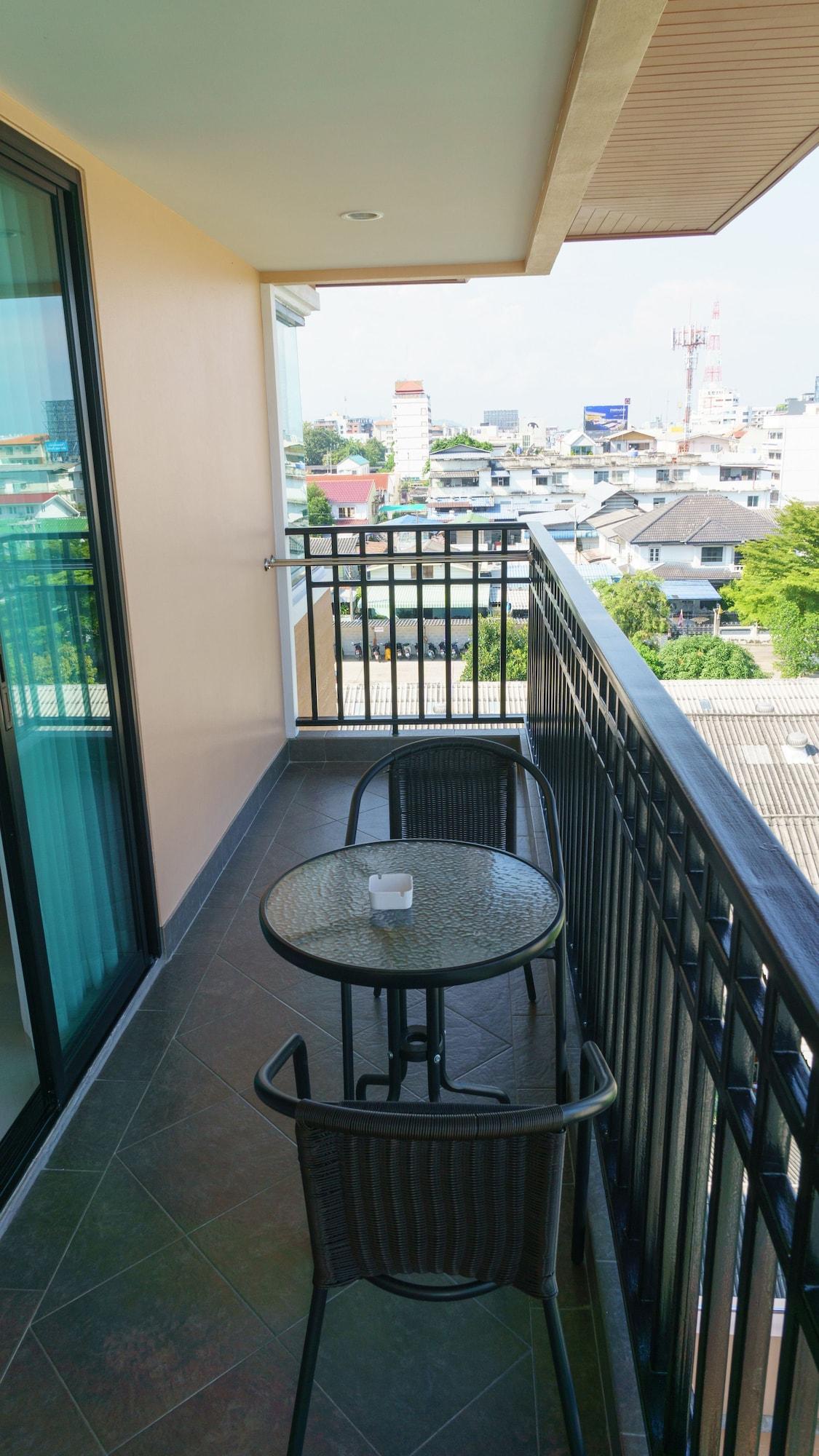 Visa Hotel Hua Hin - Sha Plus Exterior photo
