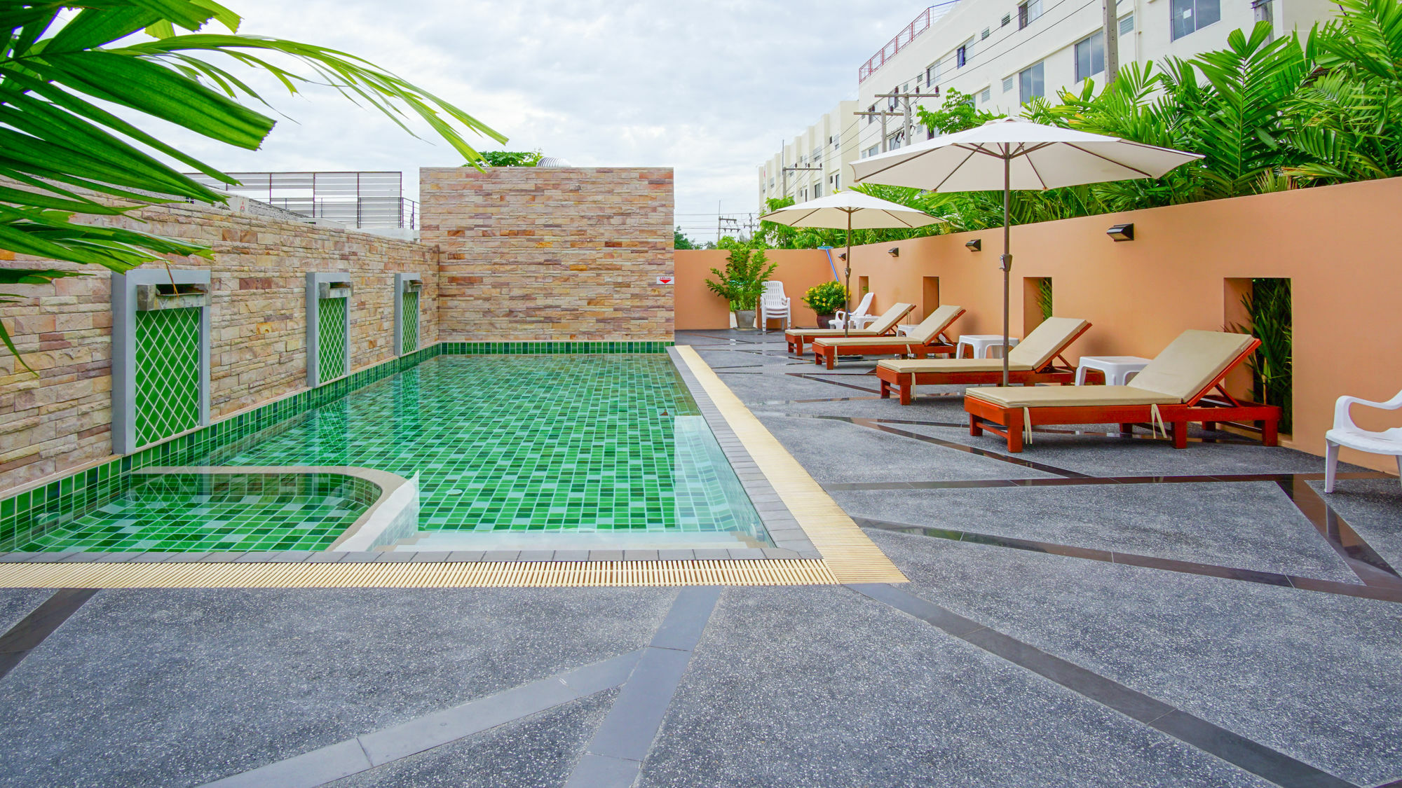 Visa Hotel Hua Hin - Sha Plus Exterior photo