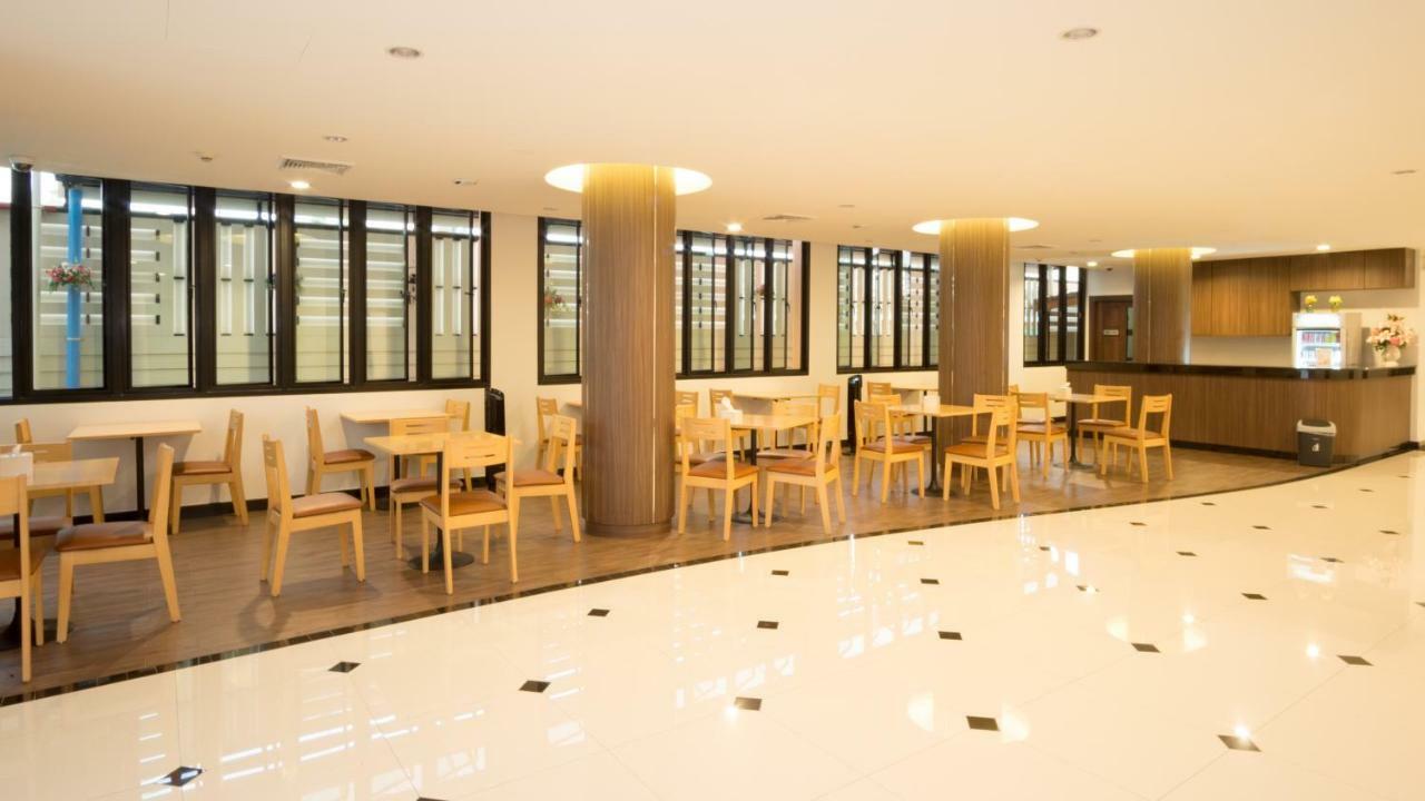 Visa Hotel Hua Hin - Sha Plus Exterior photo